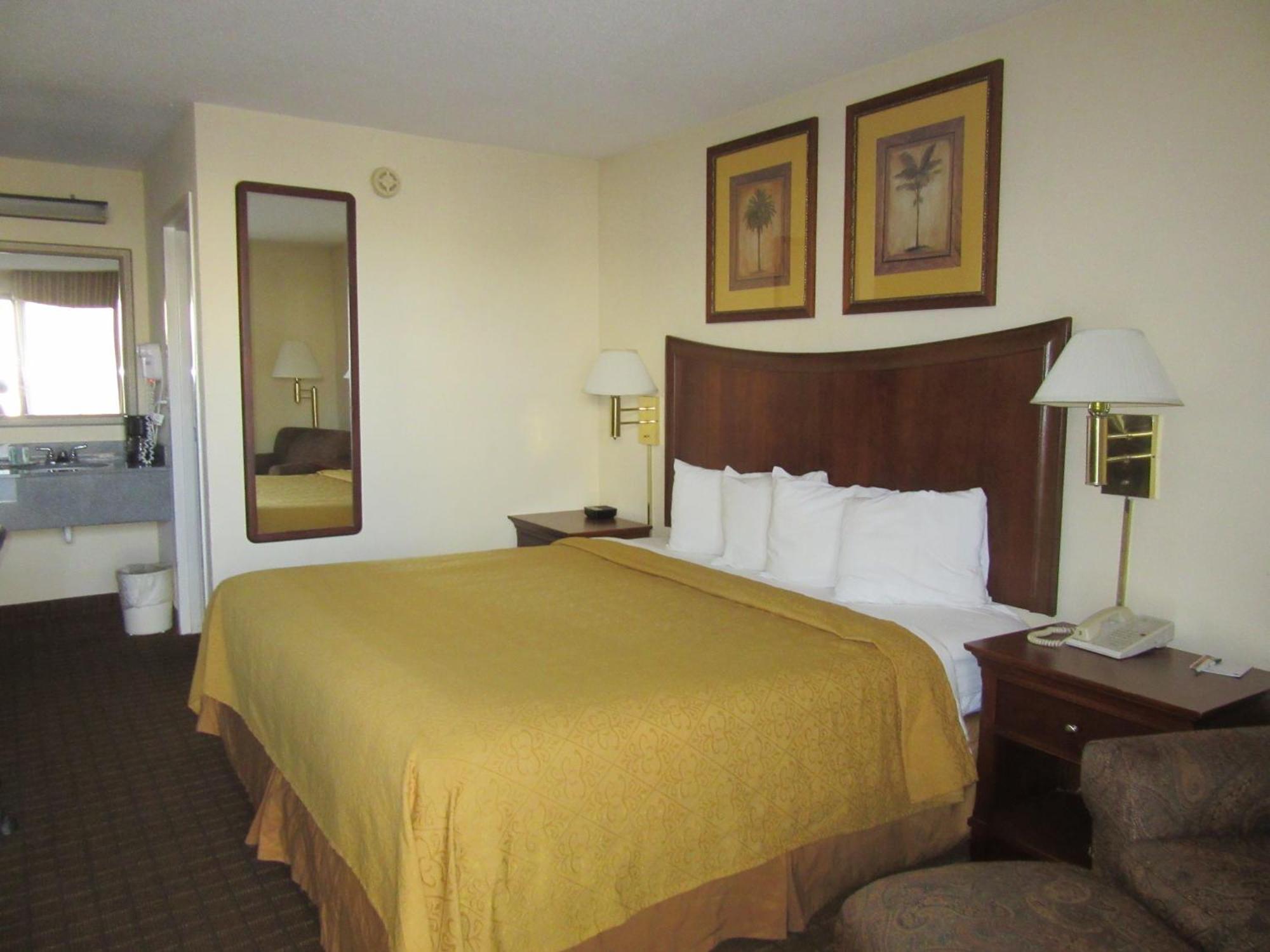 Quality Inn Fort Jackson Columbia Phòng bức ảnh