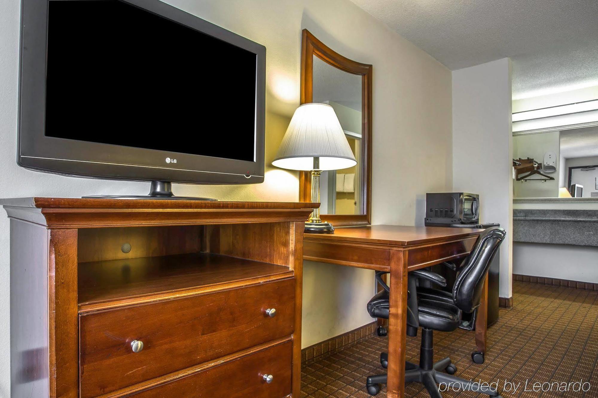 Quality Inn Fort Jackson Columbia Ngoại thất bức ảnh