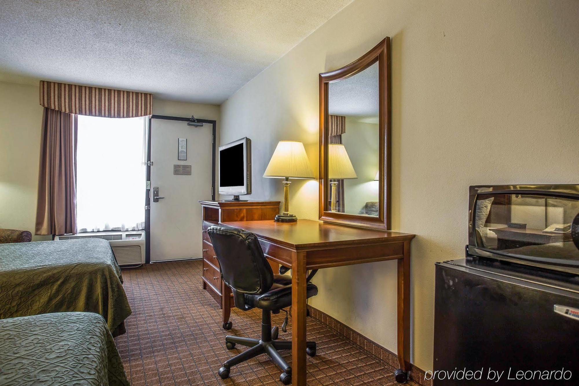 Quality Inn Fort Jackson Columbia Ngoại thất bức ảnh